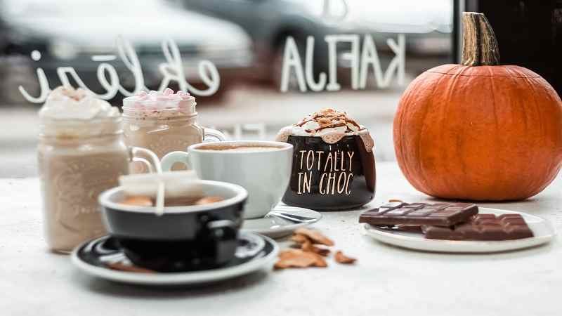 Reasons Cafes Prefer Organic Pumpkin Spice Syrup for Premium Drink Menus
